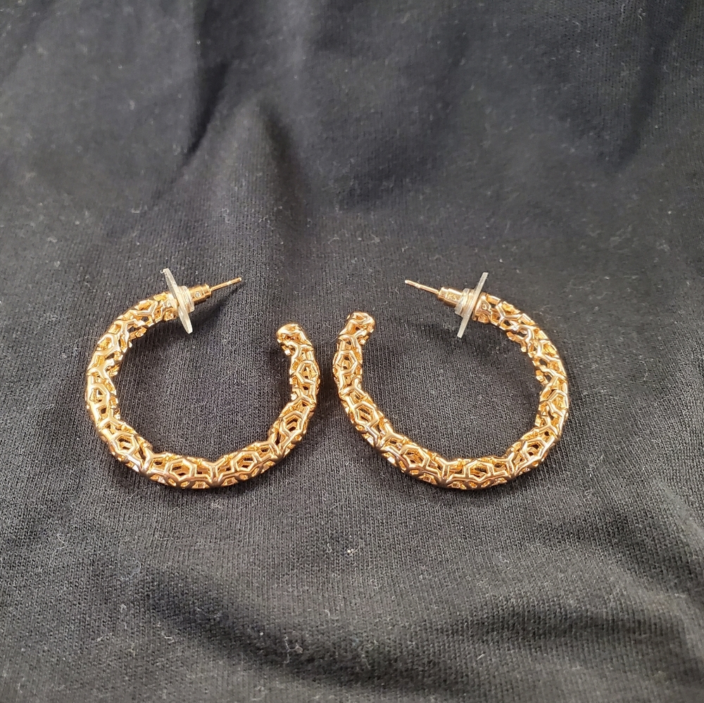 Maggie Small Hoop Kendra Scott Earrings